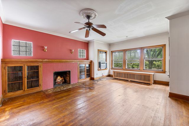 209 Le Moyne Parkway, Oak Park, IL 60302
