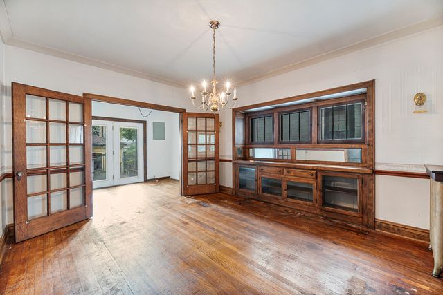 209 Le Moyne Parkway, Oak Park, IL 60302