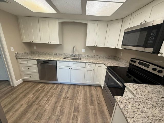 3111 RIVERSIDE DRIVE B, Punta Gorda, FL 33950