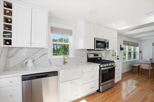 79 Cranberry Lane, Chatham, MA 02633