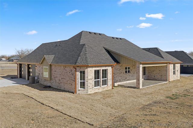249 Gateway Road, Ardmore, OK 73401