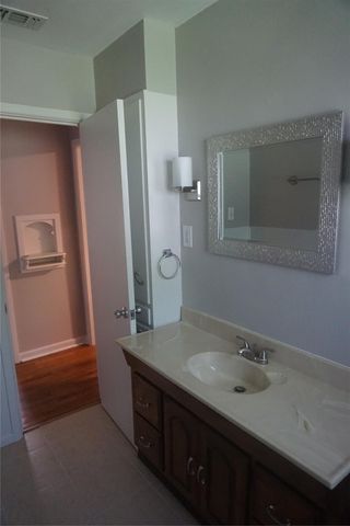 2121 N Alexander Street, Sherman, TX 75092
