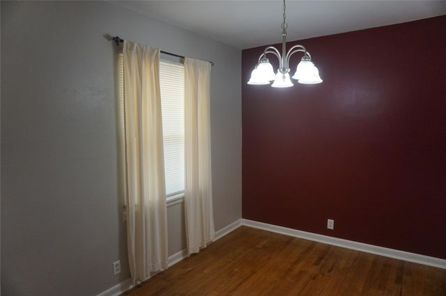 2121 N Alexander Street, Sherman, TX 75092