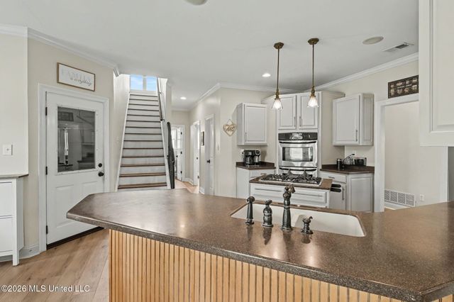 1785 Cashion Cove, Hernando, MS 38632