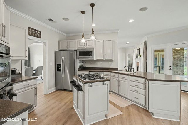 1785 Cashion Cove, Hernando, MS 38632