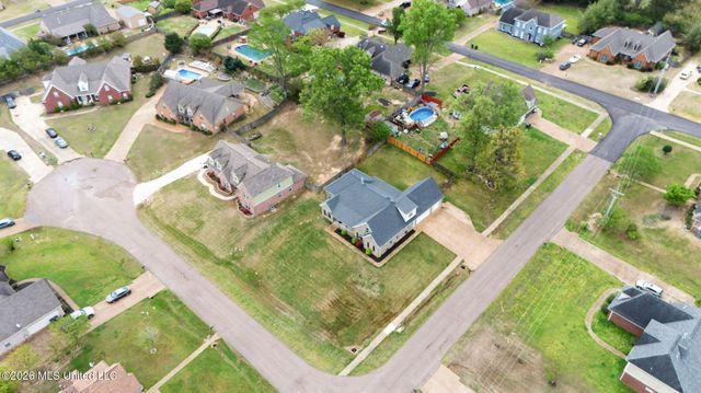 1785 Cashion Cove, Hernando, MS 38632