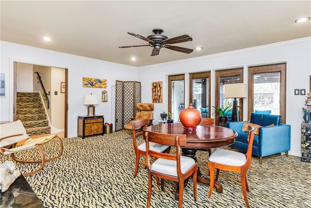 317 Cape Aron Dr, Corpus Christi, TX 78412