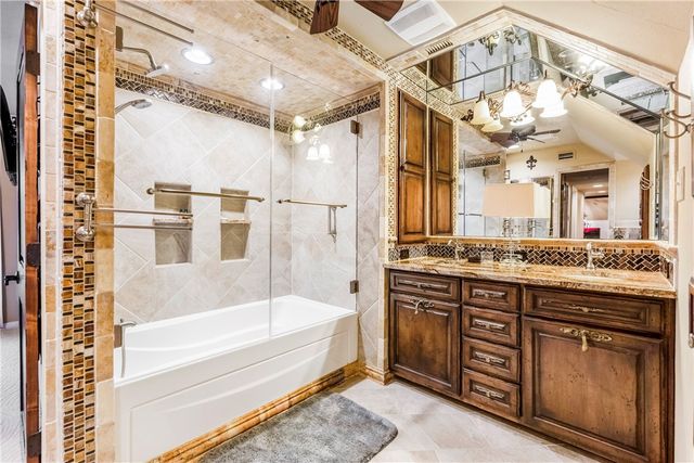 317 Cape Aron Dr, Corpus Christi, TX 78412