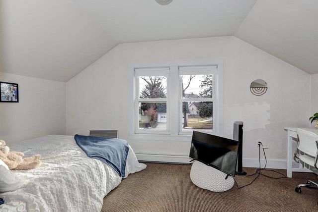 858 VINE AVENUE, Oshkosh, WI 54901