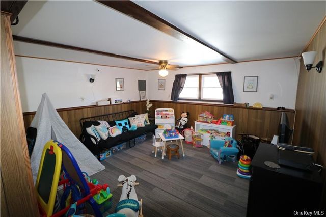 12 Round Lake Avenue, Monroe, NY 10950