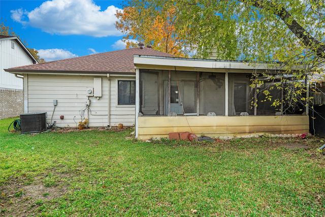 1419 Woodfern Drive, Arlington, TX 76018