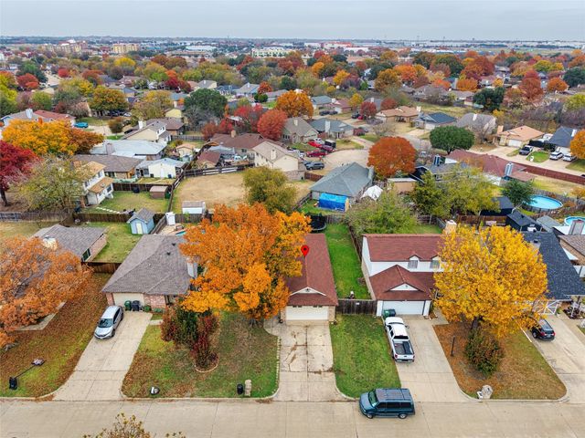 1419 Woodfern Drive, Arlington, TX 76018