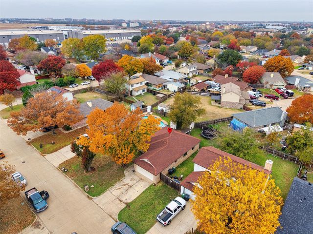 1419 Woodfern Drive, Arlington, TX 76018