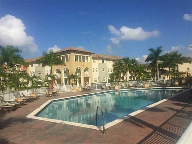 11503 NW 89th Street 103, Doral, FL 33178