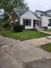 14498 Kilbourne Street, Detroit, MI 48213