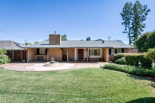812 E Rialto Avenue, Fresno, CA 93704