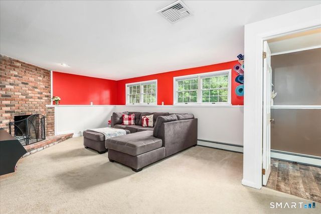 9 Richconn Drive, New Milford, CT 06776