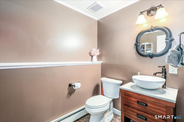 9 Richconn Drive, New Milford, CT 06776