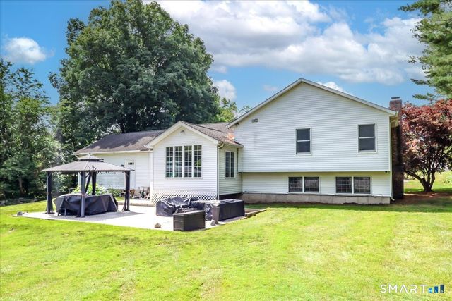 9 Richconn Drive, New Milford, CT 06776