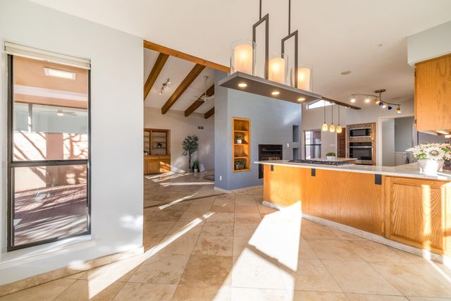 1861 Tramway Terrace Loop NE, Albuquerque, NM 87122