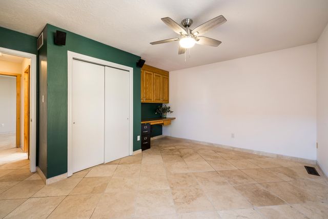 1861 Tramway Terrace Loop NE, Albuquerque, NM 87122