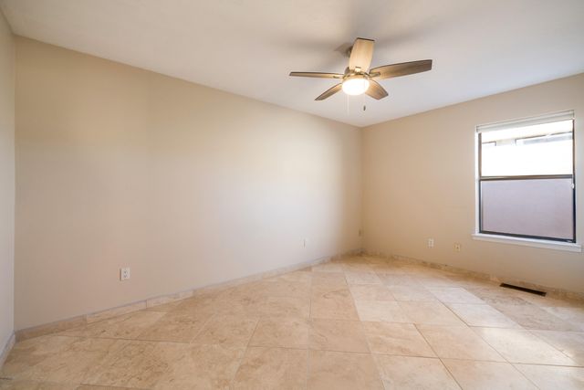 1861 Tramway Terrace Loop NE, Albuquerque, NM 87122