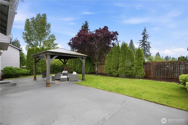 17617 44th Avenue W, Lynnwood, WA 98037