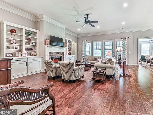 105 Laurel Overlook, Canton, GA 30114