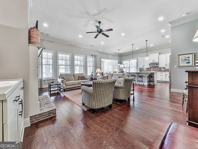 105 Laurel Overlook, Canton, GA 30114