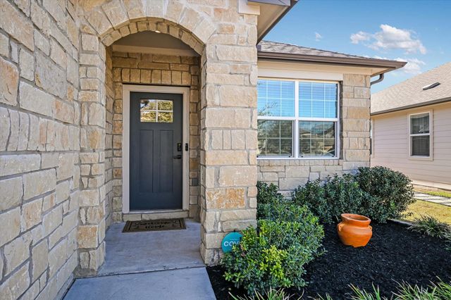 507 Bluffview DR, Bastrop, TX 78602