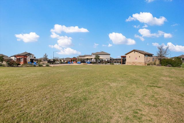 507 Bluffview DR, Bastrop, TX 78602
