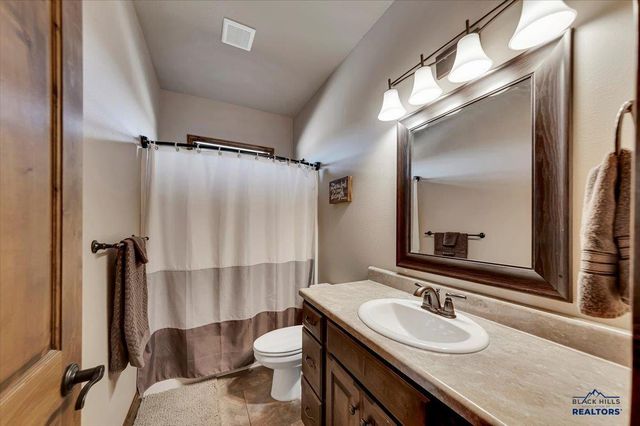 4630 Cambria Cir, Rapid City, SD 57701