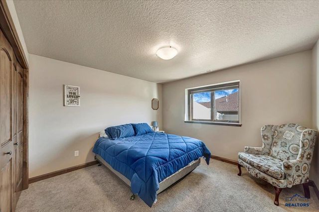 4630 Cambria Cir, Rapid City, SD 57701