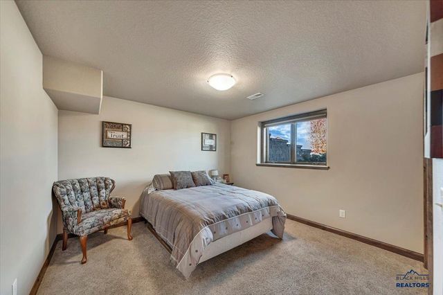 4630 Cambria Cir, Rapid City, SD 57701