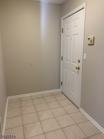 13 Potomac Dr Ondo 13, Bernards Twp., NJ 07920