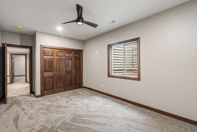 6312 Tombs Turn None, Panora, IA 50216