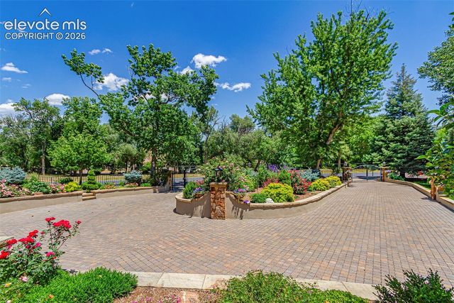 21 Pourtales Road, Colorado Springs, CO 80906