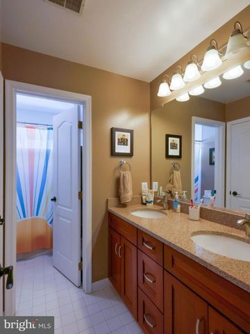 47779 MACGILL CT, Sterling, VA 20165