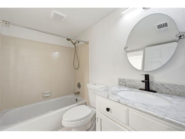 8600 E Alameda Ave 21-206, Denver, CO 80247