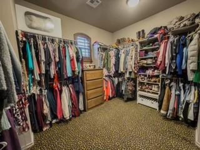 1955 Grants Pass Avenue, Blanchard, OK 73010