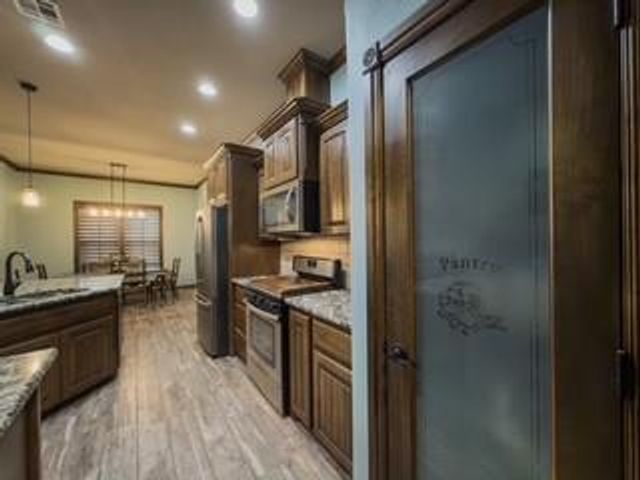 1955 Grants Pass Avenue, Blanchard, OK 73010