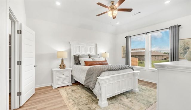 438 W Canada Drive, Farmington, AR 72730