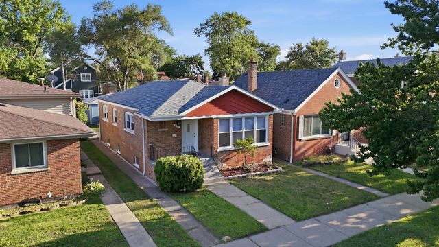 657 E 100th Place, Chicago, IL 60628