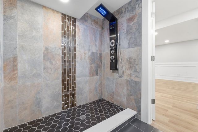 657 E 100th Place, Chicago, IL 60628