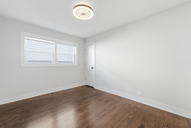 657 E 100th Place, Chicago, IL 60628
