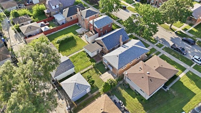 657 E 100th Place, Chicago, IL 60628