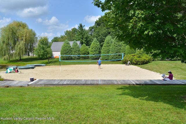 322 Arcadia Drive, Ancram, NY 12502