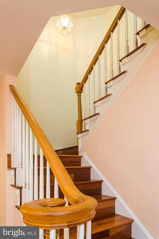 28 SUTTON CT, Pennington, NJ 08534