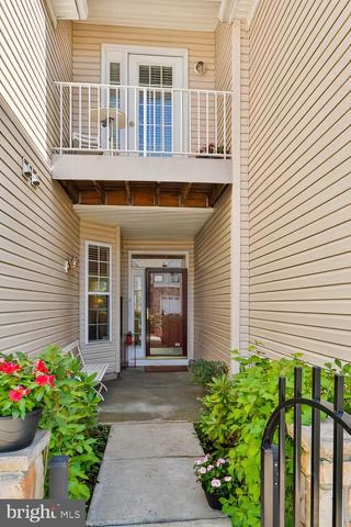 28 SUTTON CT, Pennington, NJ 08534