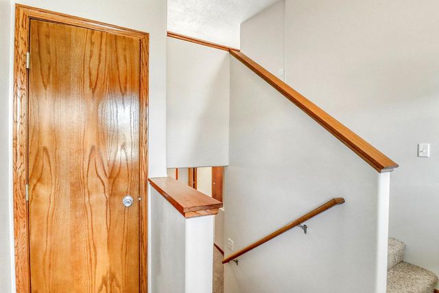 1217 37th Avenue S, Moorhead, MN 56560